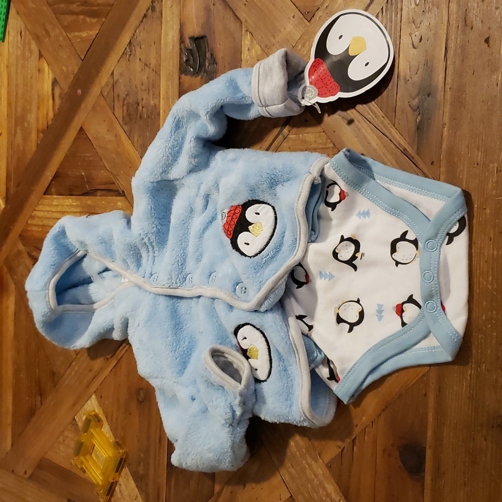 Little Beginning 2 pc outfit 😀 onies & jacket
